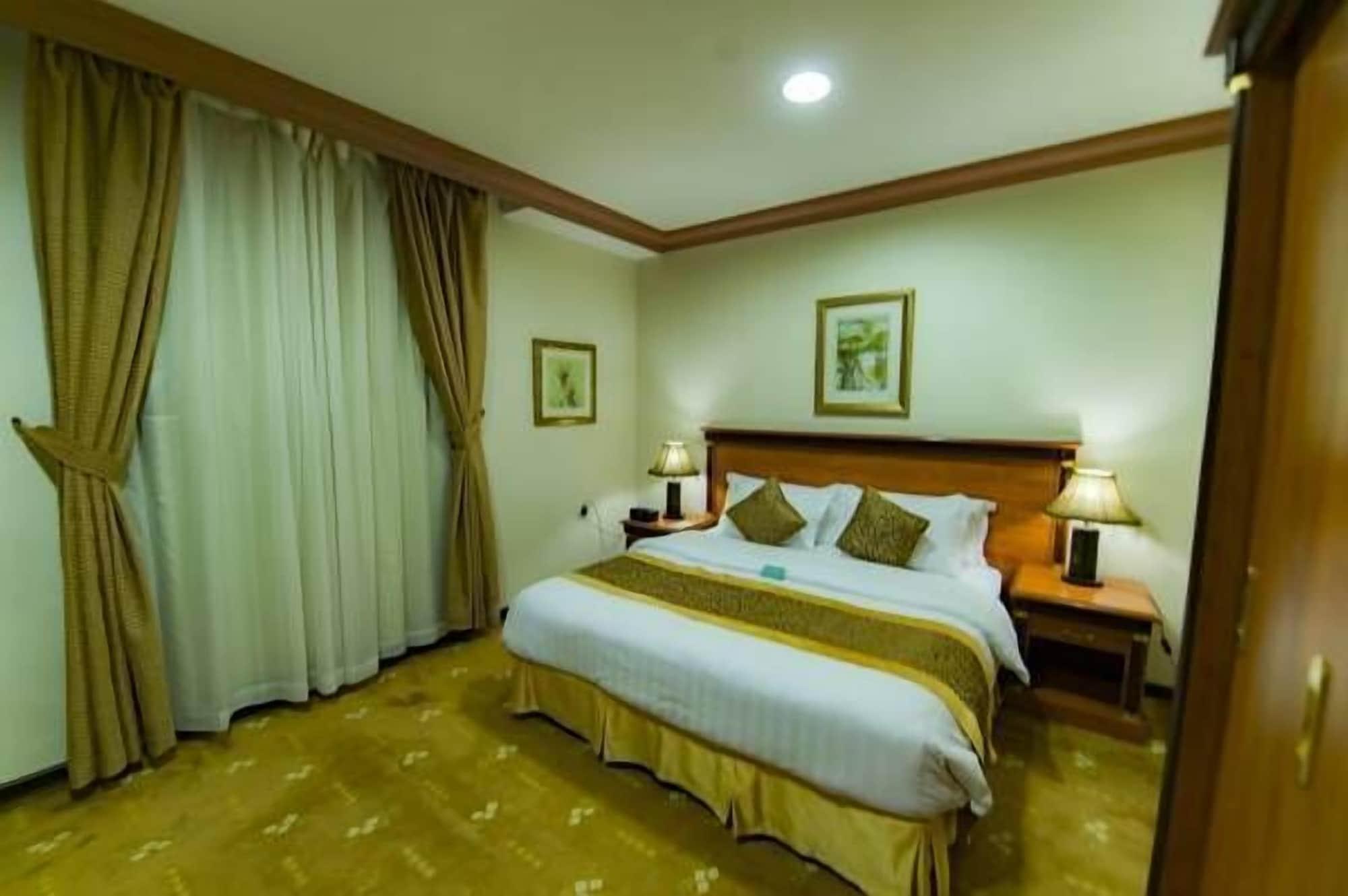 Boudl Al-Morouj Aparthotel ริยาดห์ ภายนอก รูปภาพ