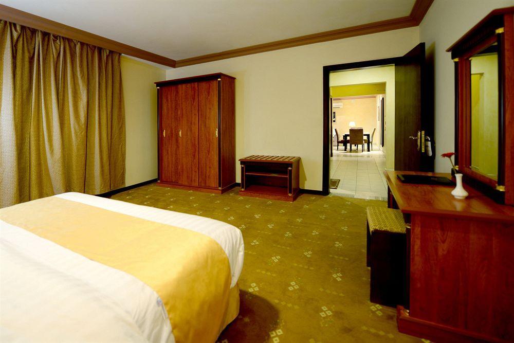 Boudl Al-Morouj Aparthotel ริยาดห์ ภายนอก รูปภาพ