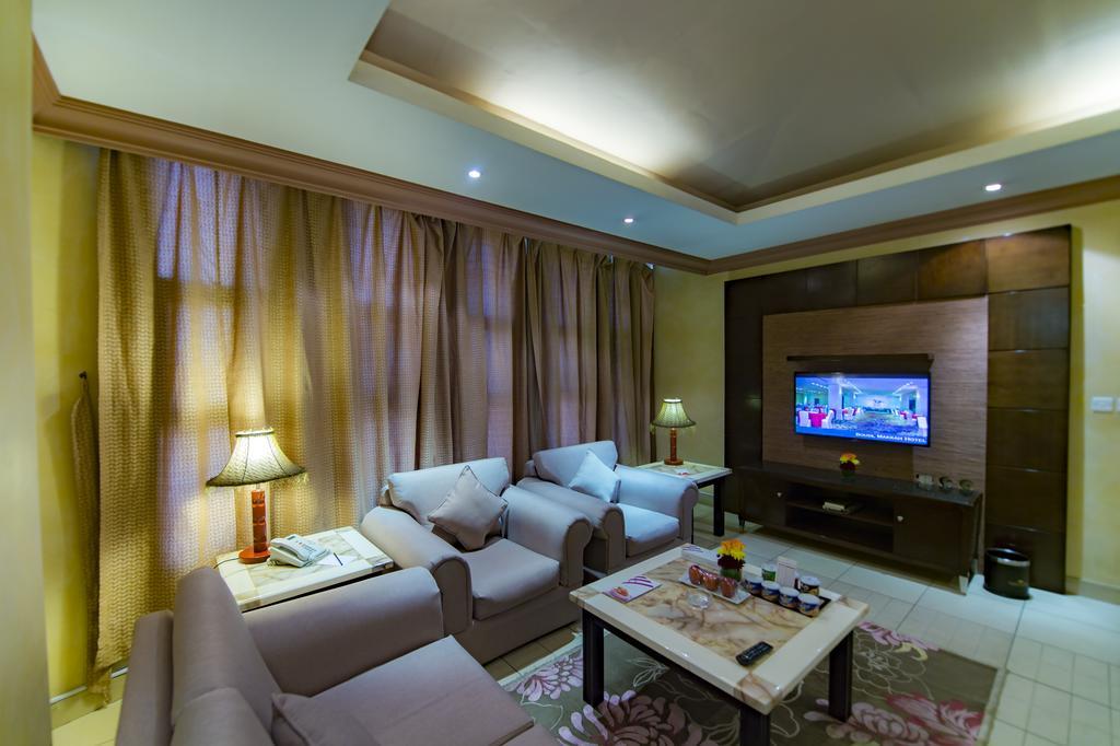 Boudl Al-Morouj Aparthotel ริยาดห์ ภายนอก รูปภาพ
